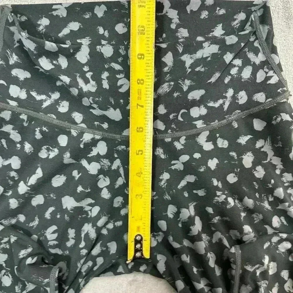 Varley Legging Womens Small Century Black Broken Mini Spot Athleisure Workout - Picture 5 of 11